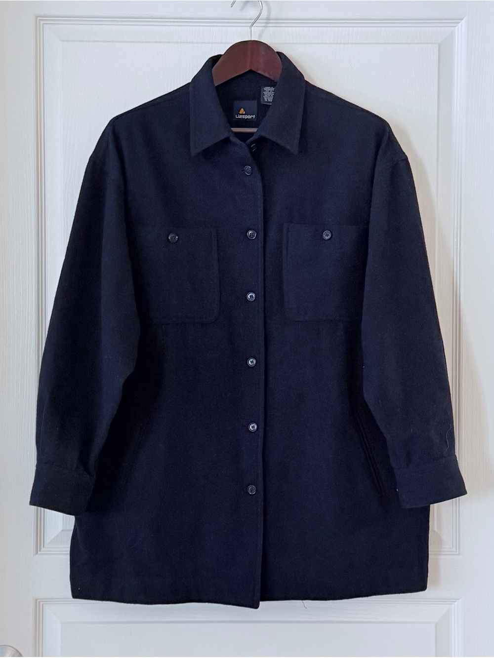 LIZSPORT Women's Navy Wool Shacket - Button Front